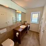 Alpnova Homes - 3 Apartment *